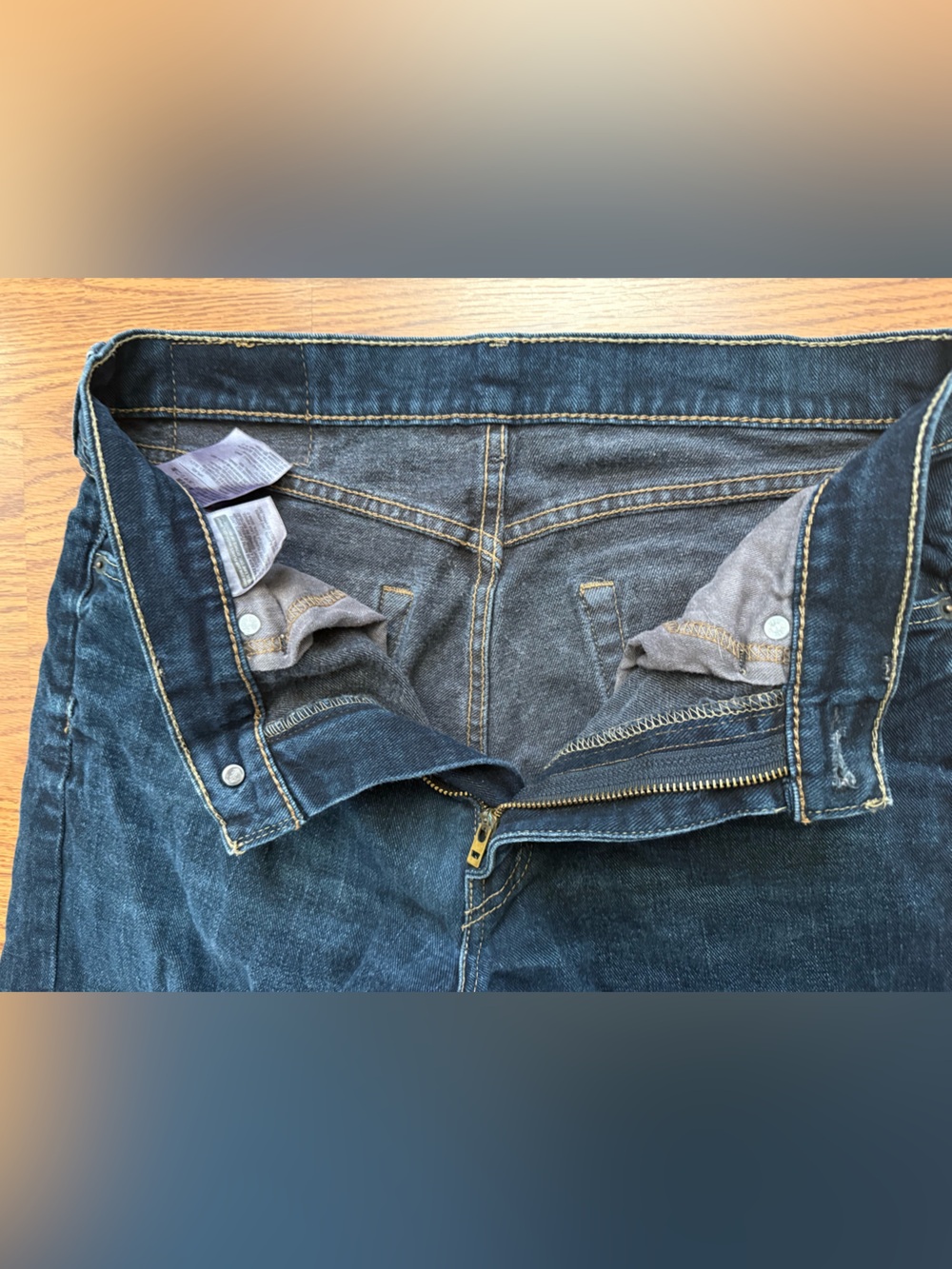 Levi Strauss Men's 505 Straight Jeans in Dark Blue Denim Size 32 x 32 EUC - Picture 5 of 13